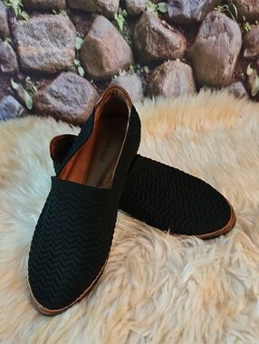 Cobb Hill by New Balance Black Slip-On Loafers with Tan Trim